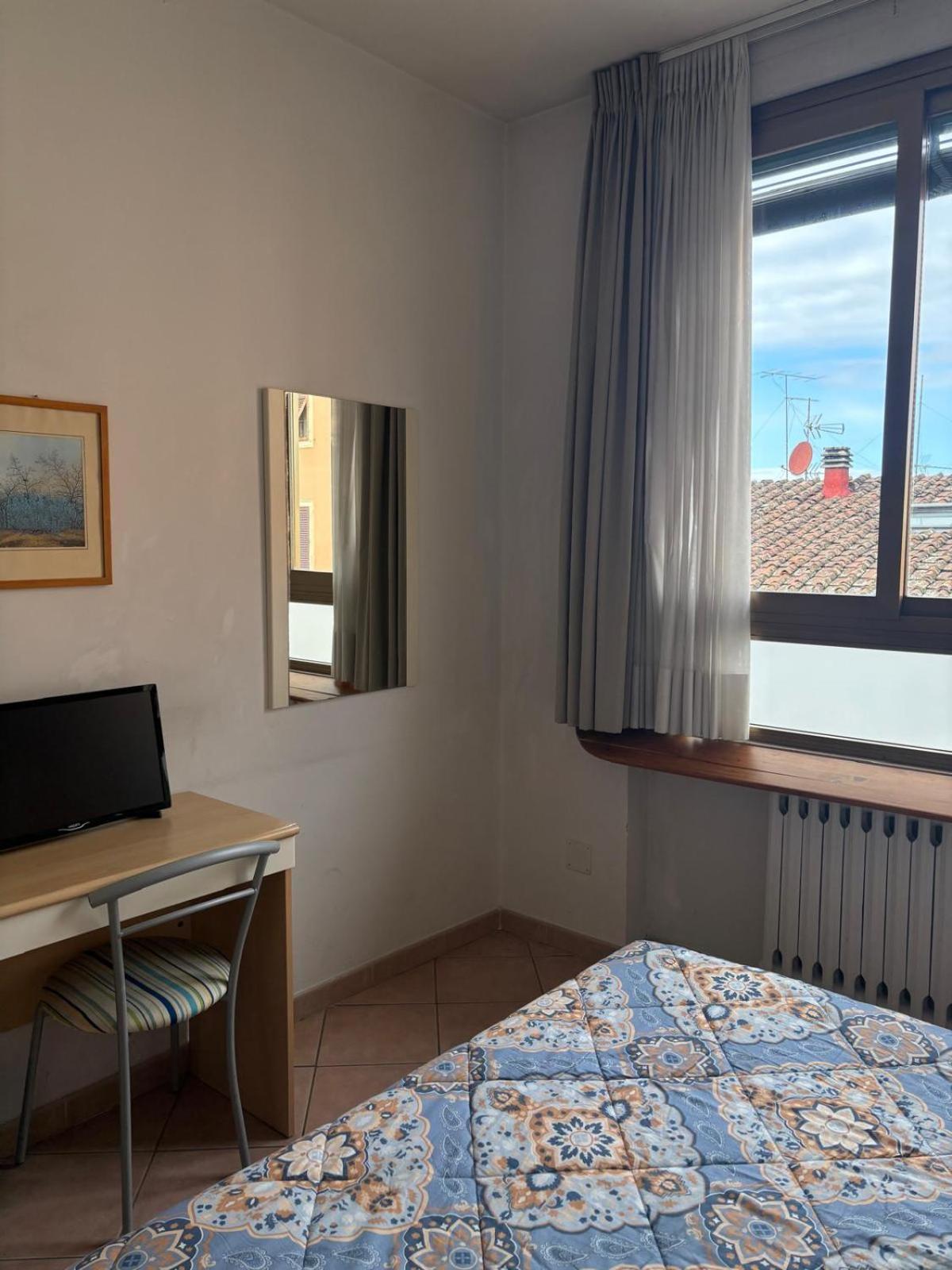 Girasole House Otel Floransa Oda fotoğraf